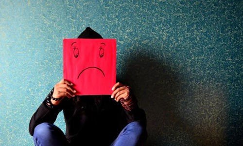 梦见死去的朋友还活着和我说话