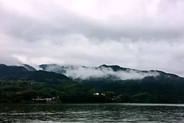 先生之风，山高水长。