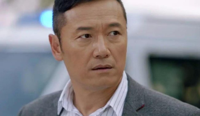 使徒行者有几个卧底啊？