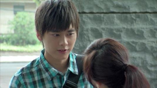 小时代2里简溪最后的结局是什么？