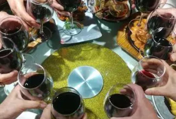 欢乐的大家庭作文500字