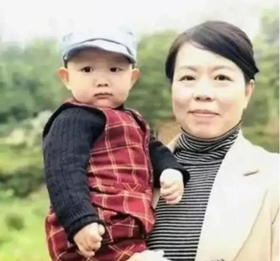 姚策看新闻才知道自己非亲生,这是不是他的一面之词?