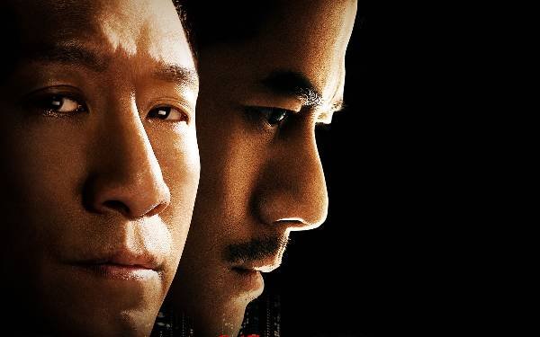 电影《全民目击》中孙红雷饰演的角色为什么非要说出“我会死在龙背墙后”的台词？