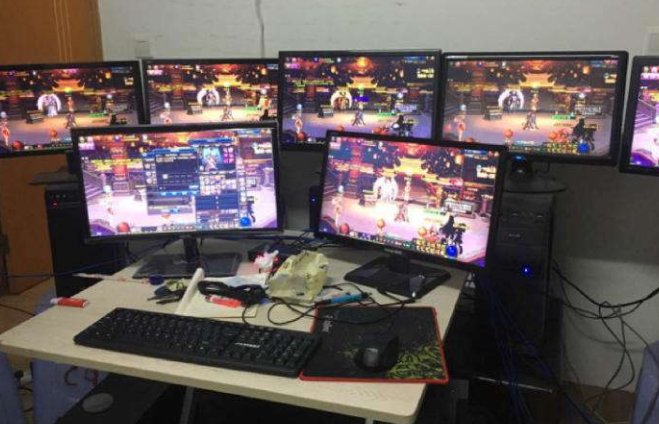 微信上有女生发说说玩PC游戏，这个pc游戏到底指的是什么游戏