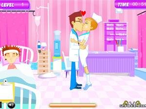 偷吻小护士的游戏操作