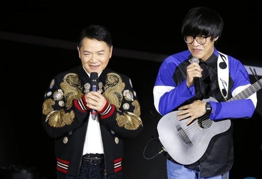 电影 艋舺 里面的插曲的闽南语歌叫什么名字？