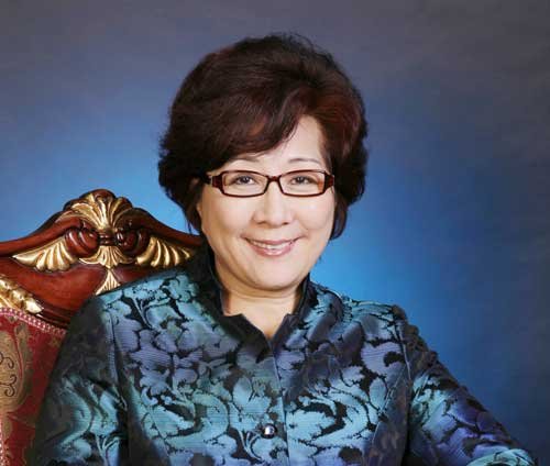 穆麒茹的人物简介