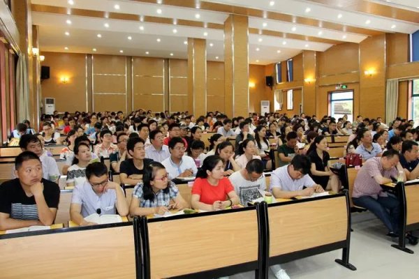 继续教育用英语怎么说