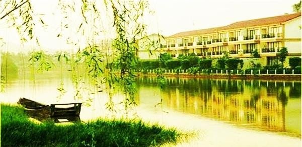 悄悄是离别的笙箫原文