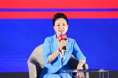 安英是哪个集团的老总?