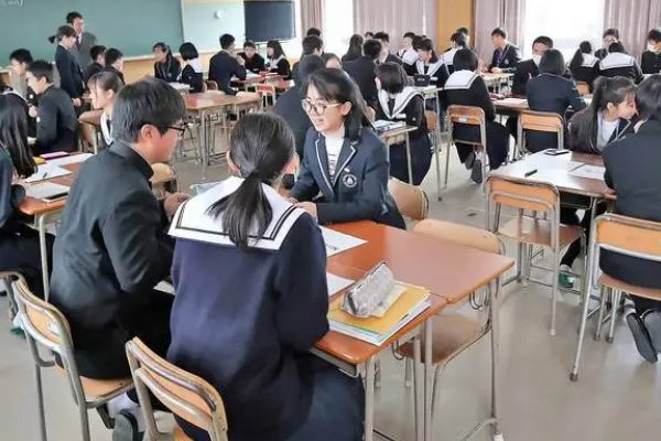 嘀咕是什么意思解释