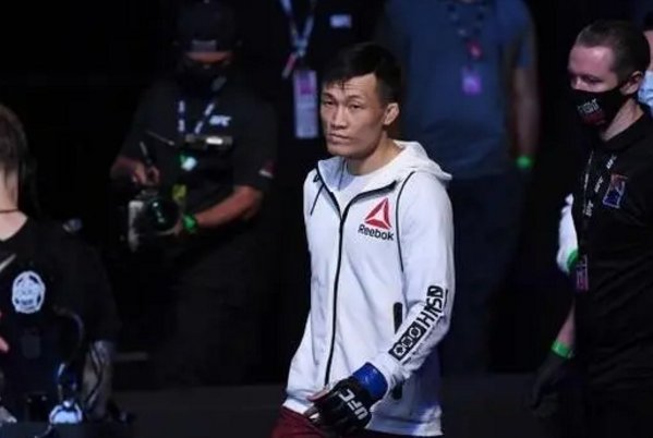 ufc中国男选手排名