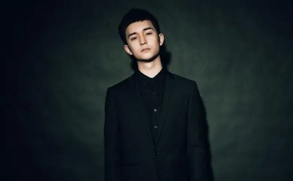 没有工作的一年主演