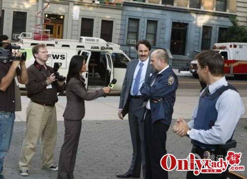 非凡女警的剧情介绍