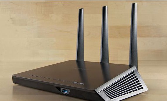 _路由器里的access point 和wireless router有什么区别？