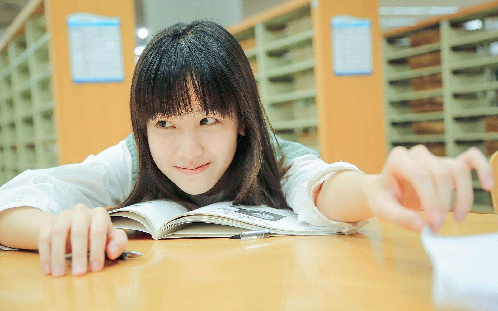 陈都灵有人在黑她，她到底是个什么样的人？