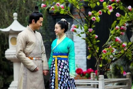 陆贞传奇中玲珑有没有背叛陆贞