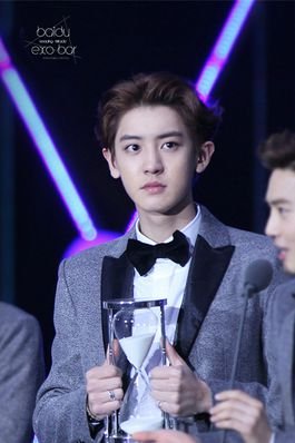 朴灿烈有没有整容