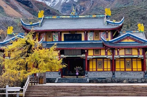 四川黄龙旅游景点介绍