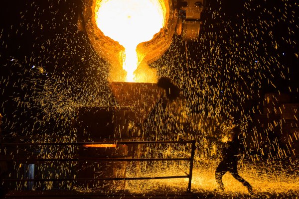 百炼成钢打一正确生肖