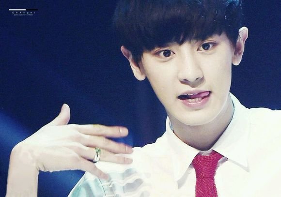 朴灿烈有没有整容