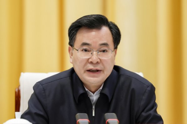 甘肃省省委新书记简历