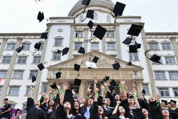 高考报考的院校代号是什么？