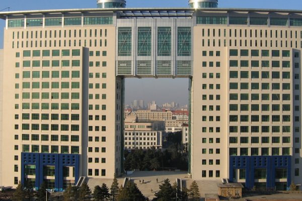 长春大学招生办电话号码