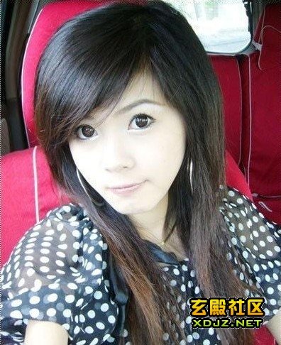 请问这个女孩叫什么名字,有谁知道