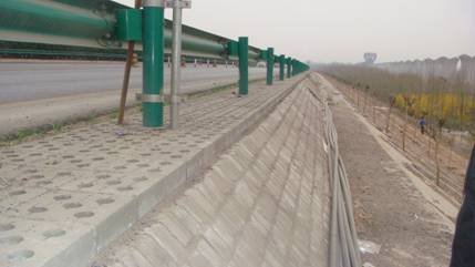 土路肩是什么意思图解