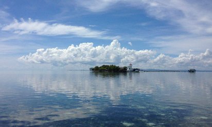 中国的4个临海，2个内海，3大岛屿，3个半岛分别是什么？