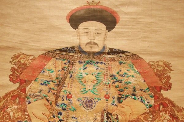 嘉庆帝是谁的儿子,是十几阿哥