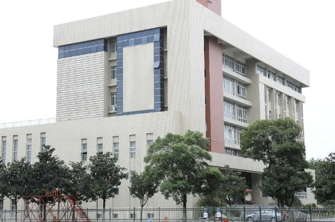 南京工业职业技术大学怎么样？