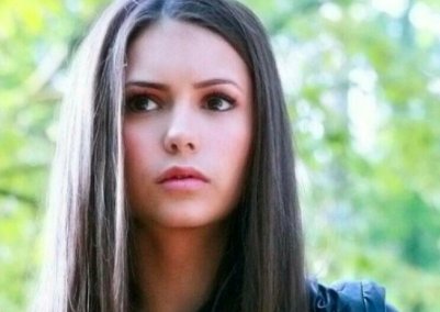 吸血鬼日记埃琳娜为什么不演了?