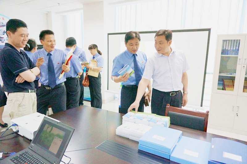 蓝天工作室的公司简介