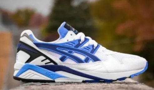 亚瑟士1011a什么意思