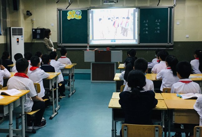 打光棍什么意思