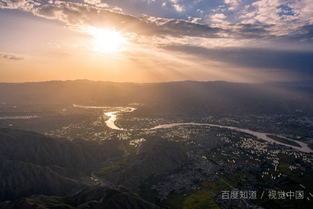 《千里江山万里海》有感怎么写？