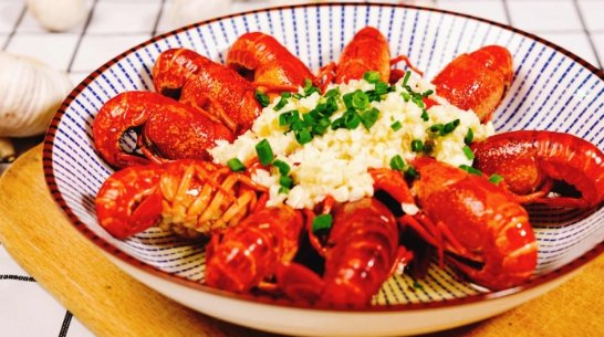 小龙虾的心脏长在什么部位蚂蚁