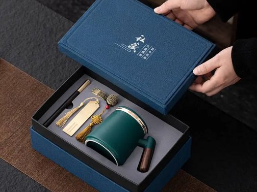 妈妈送给成年儿子的礼物有哪些