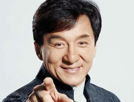 成龙怒斥影视圈乱象,直言:看你几时完!他说的到底是谁呢?