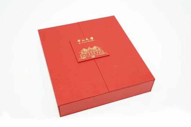 录取通知书什么样子的?