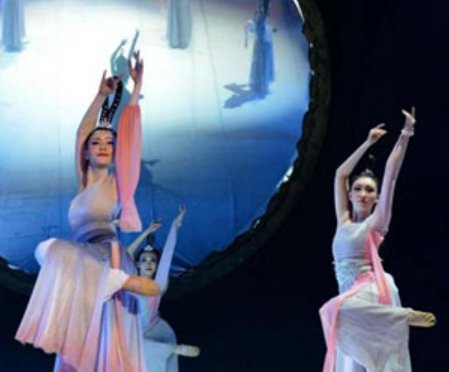 舞剧《水月洛神》讲述了什么故事？