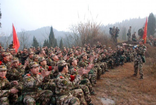 求音乐：哪首军歌里有歌词