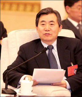 王荣轩的官方评价