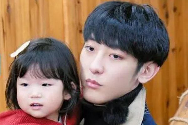 心儿王睿涵是单亲家庭吗