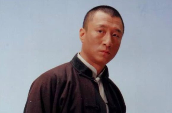 刀锋1937演员表简介