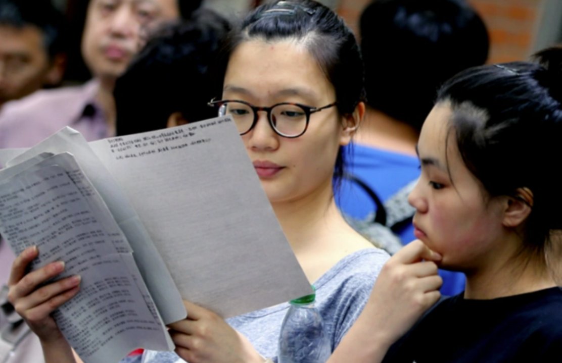 “一生要强的文科生和永不服输的理科生”上热搜，这句话让你想到了什么？