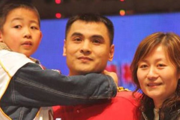 为啥刘玉栋的儿子被医生告知不能打篮球？