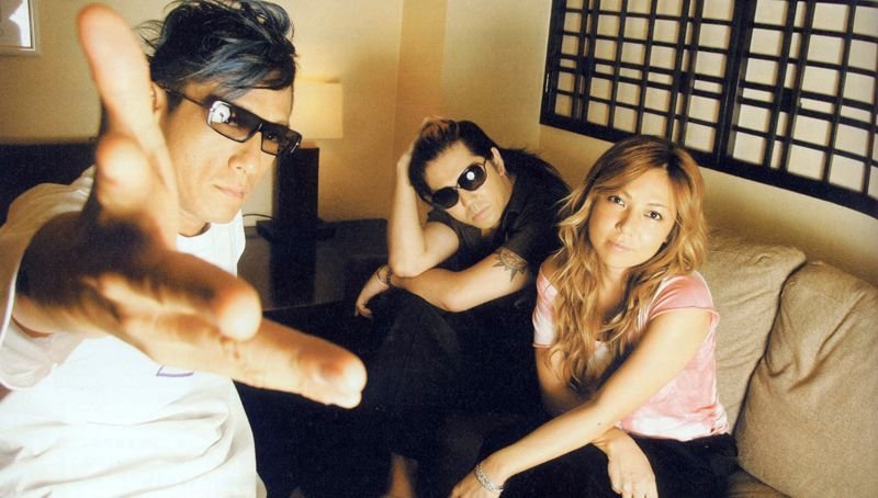 头文字D第一部的主题曲叫啥？